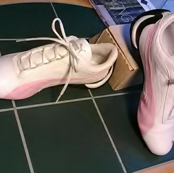 Puma running shoes - Picture 2 of 2